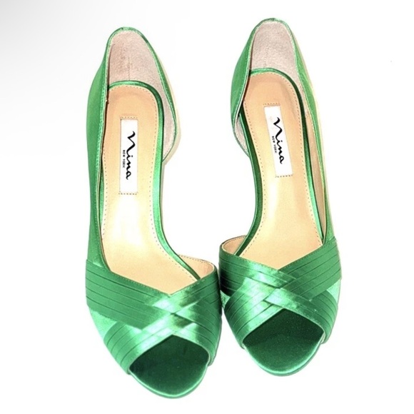 NiNA CONTESAWINE SATIN PEEP-TOE D'ORSAY MID-HEEL DRESSY PUMP size 9 - Picture 1 of 7